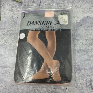 NWT Danskin | Womens Footed Tights Style 85 Backseam Size A Theatrical Pink